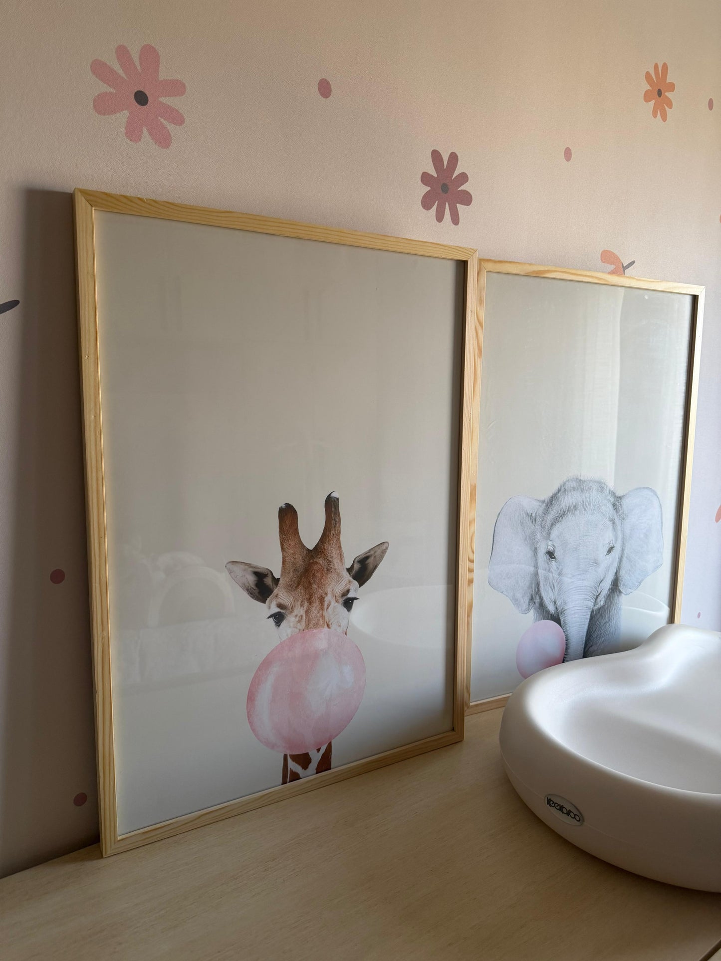 Nursery set- Bubble gum animals