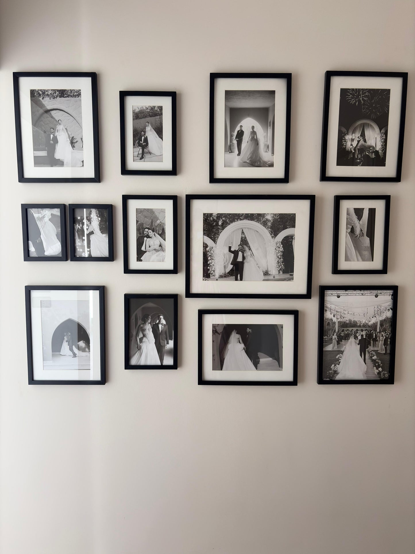 The Nadine B&W Set