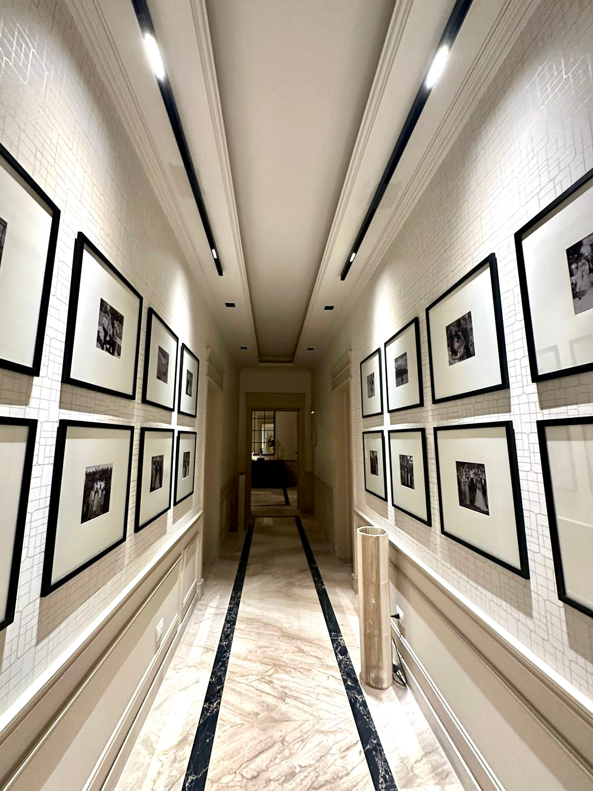 The Salma - The very first Hallway Set