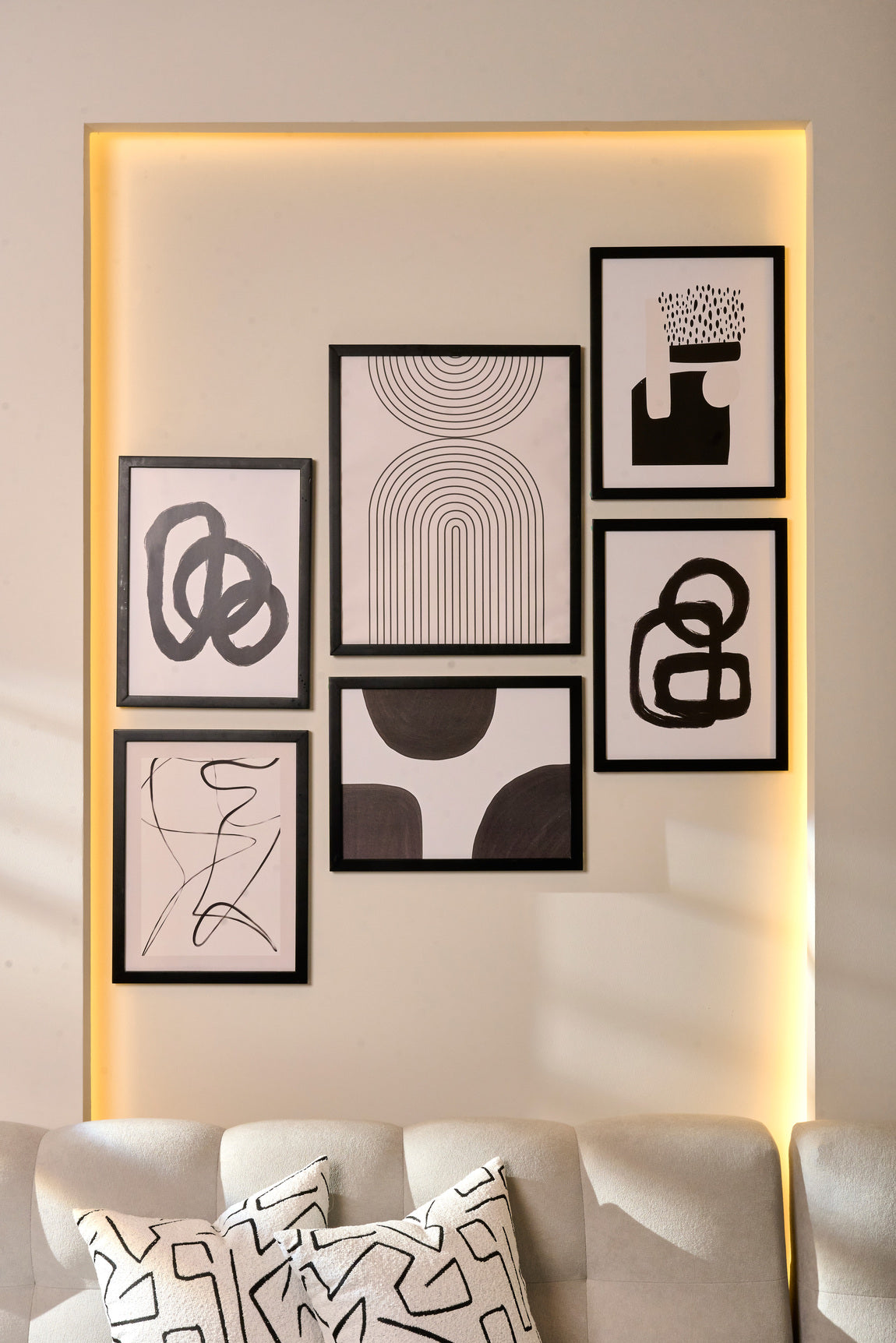 Black & White Abstract Set