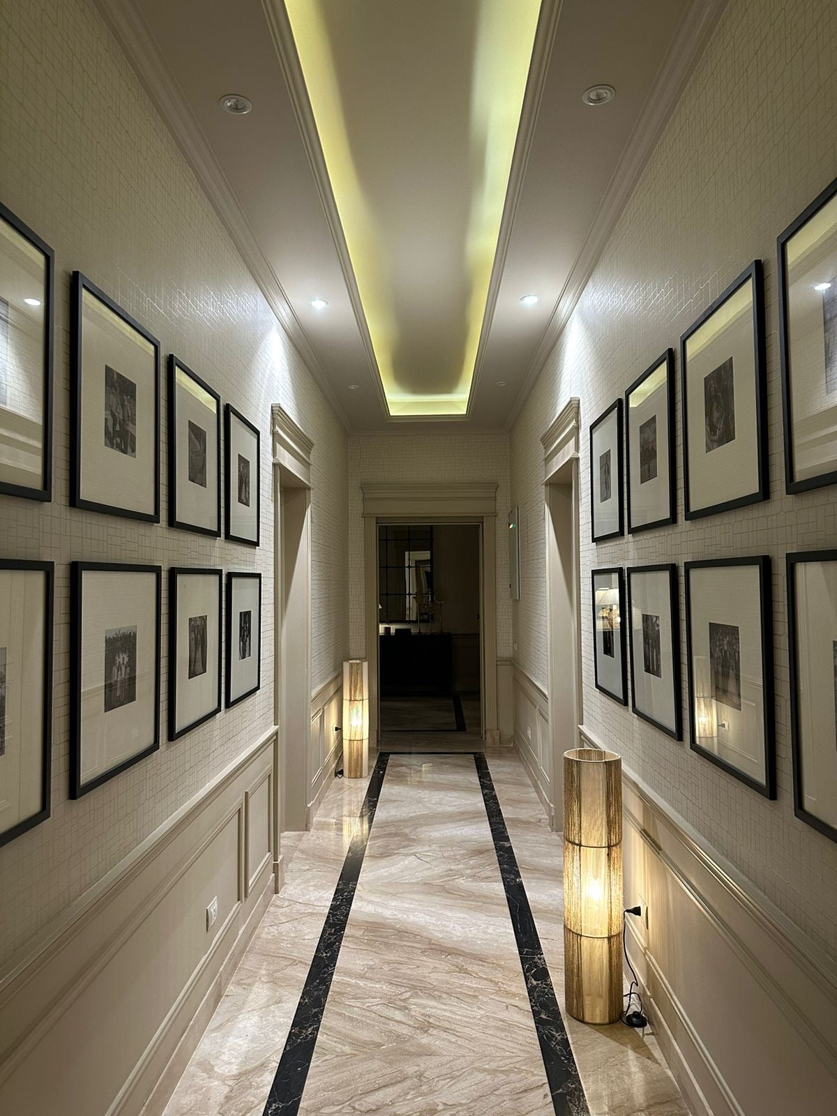 The Salma - The very first Hallway Set